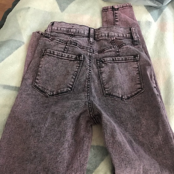 Jeans - Picture 3 of 4